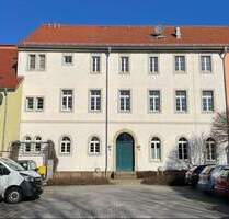 Im Zentrum von Königsbrück! - 550,00&nbsp;EUR Kaltmiete, ca.&nbsp; 87,50&nbsp;m&sup2;&nbsp;Wohnfl&auml;che in Königsbrück (PLZ: 01936)