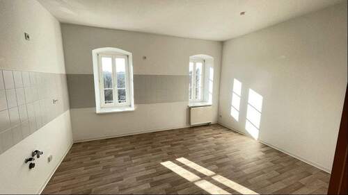 großzügige Küche - 