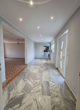 Flur [EG/Eingangsbereich] - 1 Zimmer Mehrfamilienhaus, Wohnhaus in Blankenfelde-Mahlow