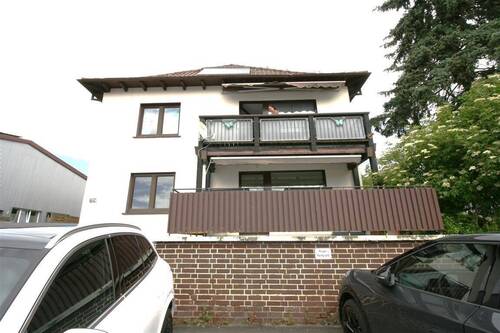 Vorderansicht - 1 Zimmer Mehrfamilienhaus, Wohnhaus zum Kaufen in Schwalmstadt