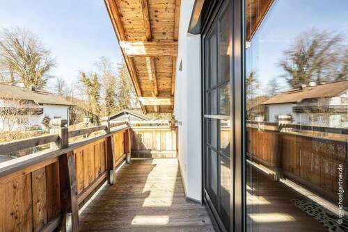 Zweiter Freisitz im OG - 