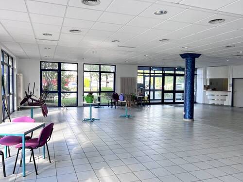 Innenansicht Erdgeschoss - Halle in Pirna zur Miete