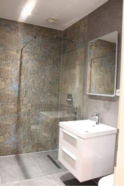 Badezimmer - 2 Zimmer Etagenwohnung zum Kaufen in Dortmund