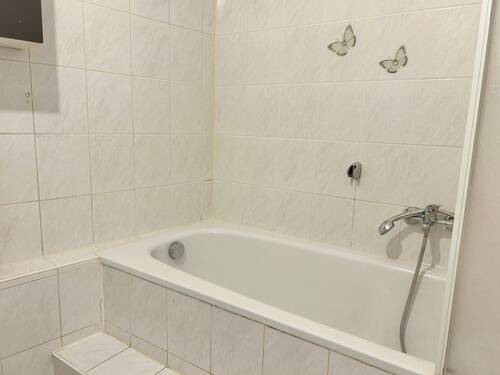 Badezimmer Ansicht 2 - 