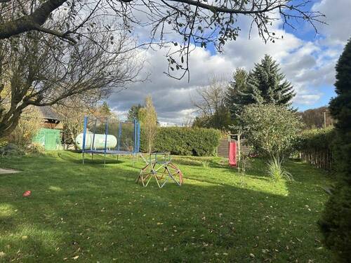 Garten - 6 Zimmer Einfamilienhaus zum Kaufen in Amt Creuzburg