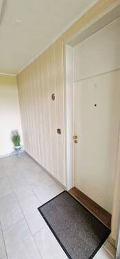 Home-Ex Immobilien - 09 Etagen Eingang Aussensicht - 