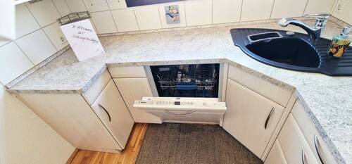 Home-Ex Immobilien - 04.3 Küchenmöbel I.jpg - 