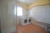Gästebad / Hauswirtschaftsraum - 