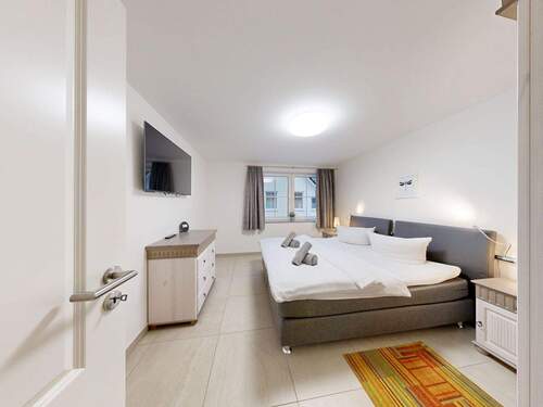 Schlafzimmer 1 im OG - 