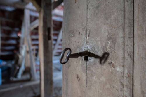Detail - 