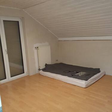 Zimmer 2 OG - 