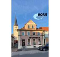 kleines Wohn- und Geschäftshaus in Grettstadt