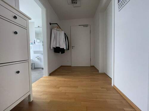 Flur/Eingangsbereich - 
