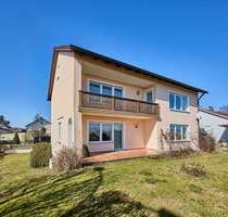 Sehr gepflegtes, großzügiges Einfamilienhaus mit vielen Zimmern - Aiterhofen