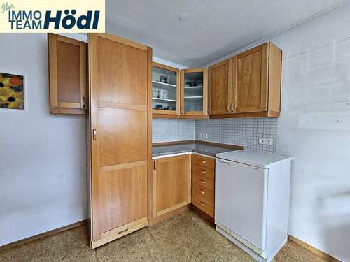 2. Foto Küche samt Einbauküche - Doppelhaushälfte mit 108,80 m&sup2; in Reutlingen zum Kaufen