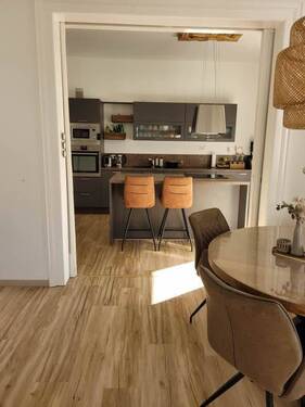 Wohnzimmer - 4 Zimmer Etagenwohnung zum Kaufen in Bad Oeynhausen