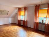 Schlafzimmer im Dachgeschoss - 