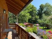 Aussicht vom Balkon in den Garten - Nähe Starnberger See: Stilvolle Doppelhaushälfte mit herrlichem Garten