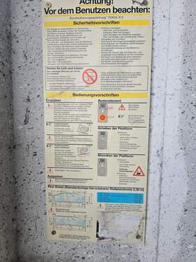 Daten für den Duplexparker / Stellplatz unten wird vermietet - 