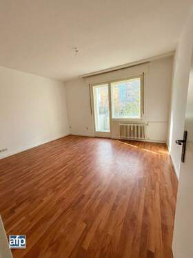 Wohnzimmer (1) - v2 - 2 Zimmer Etagenwohnung zum Kaufen in Berlin - Charlottenburg