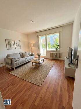 Wohnzimmer - mgl Gestaltung - 2 Zimmer Etagenwohnung in Berlin - Charlottenburg