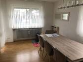 Wohn/Esszimmer - 