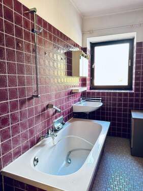 Tageslichtbad im OG - 