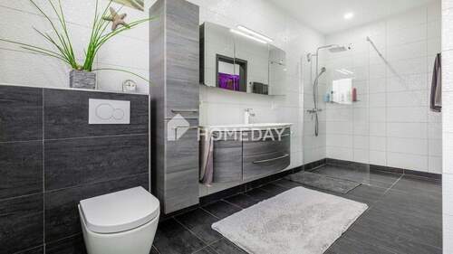 1. OG Badezimmer 2 2 - 