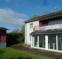 Haus mit Garage und großem Gartenhaus - Trierweiler