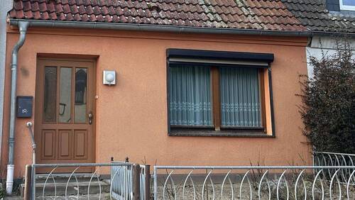 Straßenansicht - 3 Zimmer Reihenmittelhaus zum Kaufen in Schwaan