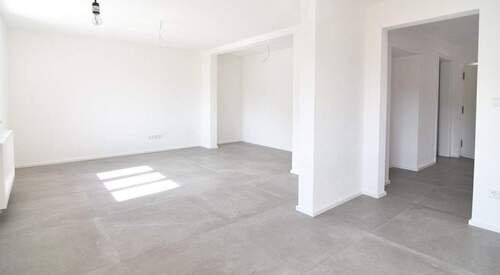 Wohn-, Koch-, Essbereich - 2 Zimmer Etagenwohnung zur Miete in Landshut