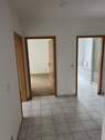 Blick Kinderzimmer und Bad - 