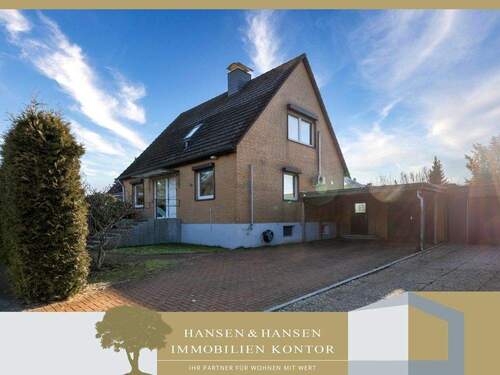 Titelbild - Wohnen im Grünen: 6 Zimmer, Wintergarten, Vollkeller - in ruhiger Lage von Hamburg-Poppenbüttel