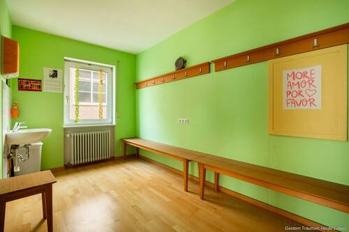 Umkleide EG - 