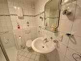 Gäste-WC mit WM-Anschluss - 