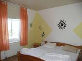 21 - OG Schlafzimmer 1 - 