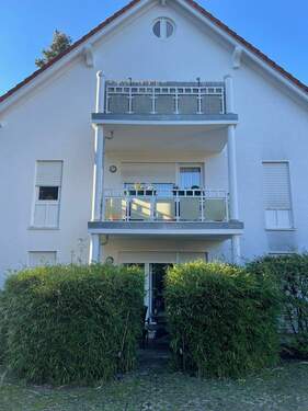 Hausansicht.jpg - Attraktive Eigentumswohnung mit Blick ins Grüne in Berlin - Hermsdorf zu verkaufen