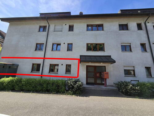 Eingangseite Nord/Ost - 4 Zimmer Etagenwohnung zum Kaufen in Stuttgart