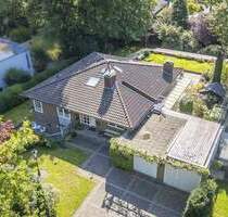 Architektenhaus mit Einliegerwohnung, Garage und Schwimmbad in top Wohnlage in Ems- und Waldnähe! - Meppen Esterfeld