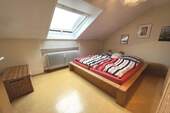 Zimmer 3 - 