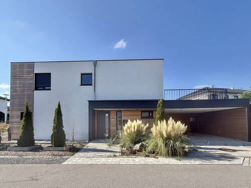 Bild 2 - 4 Zimmer Einfamilienhaus zum Kaufen in Oberschneiding