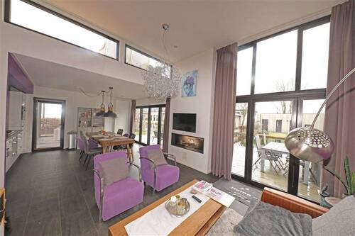 Wohnen - 4 Zimmer Mehrfamilienhaus, Wohnhaus zum Kaufen in Hulshorst