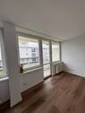 Wohnzimmer_2.jpg - 3 Zimmer Etagenwohnung zur Miete in Würzburg