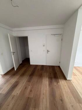 Gang.jpg - Etagenwohnung mit 86,00 m&sup2; in Würzburg zur Miete