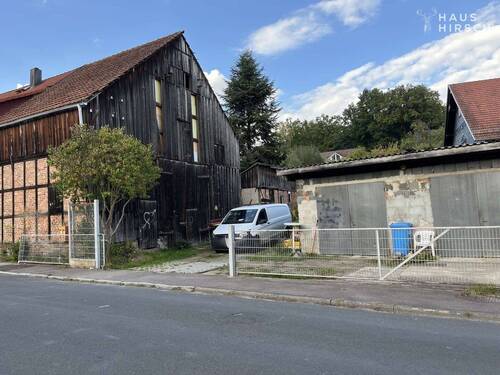 Ansicht Scheune und Garage - 1 Zimmer Einfamilienhaus in Hildburghausen