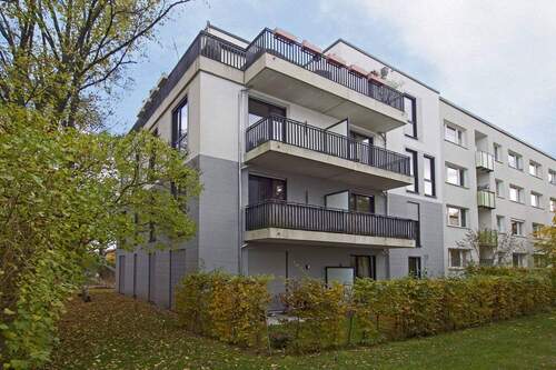 Außenansicht - Wohnraumschutznummer! Kurzzeitmiete möglich! Einzigartige Wohnung in Top-Lage