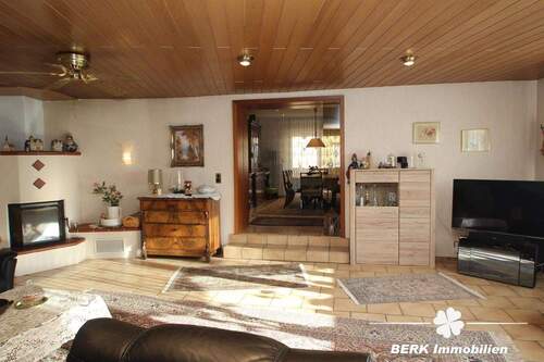 Wohnbereich - 1 Zimmer Mehrfamilienhaus, Wohnhaus in Seligenstadt / Froschhausen