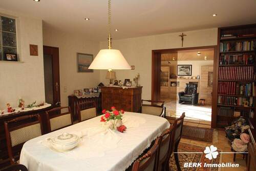 Esszimmer - Mehrfamilienhaus, Wohnhaus mit 235,30 m&sup2; in Seligenstadt / Froschhausen zum Kaufen