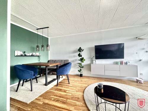 Essbereich/Wohnzimmer - Gepflegte Eigentumswohnung in Vellmar mit Balkon und Fernblick