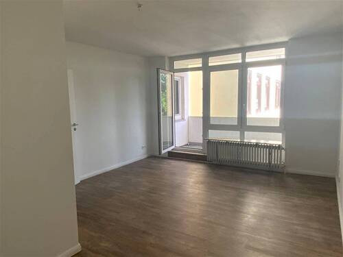 Wohnzimmer - Etagenwohnung mit 73,00 m&sup2; in Bremen zur Miete